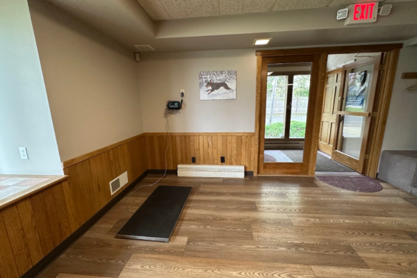 PSK Entryway and Scale